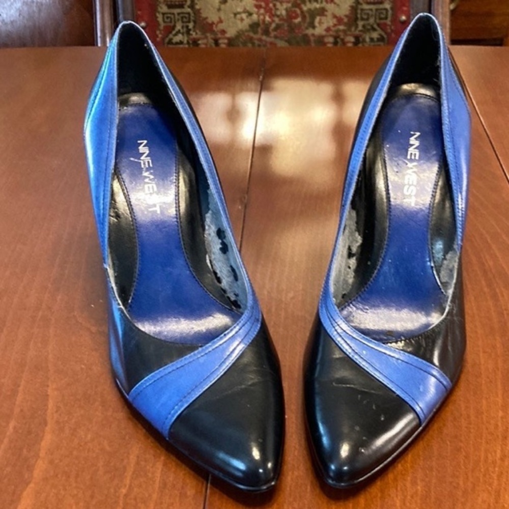 ISO nine west Black and blue patent color block, pointy high heels, size 10,-11